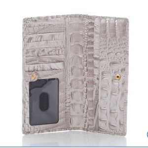 Brahmín Ady Wallet seashell Melbourne GL